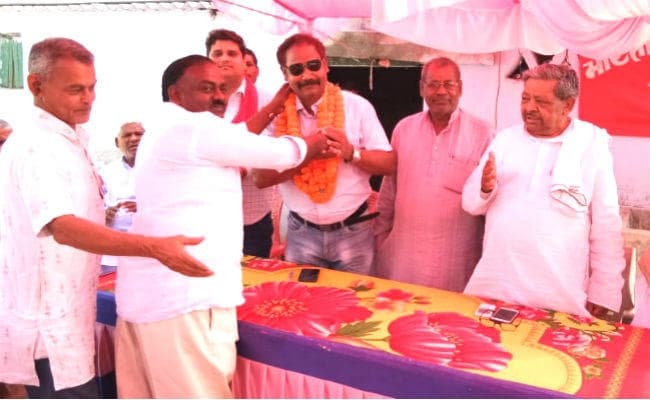 चतरा : भाकपा राज्य परिषद की बैठक में अर्जुन कुमार को बनाया गया प्रत्याशी