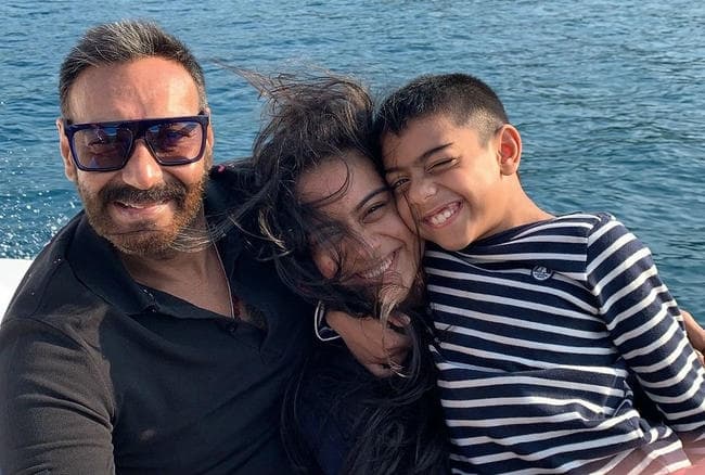 #HappyBirthdayAjayDevgn : तस्वीरों में देखें अजय देवगन की मस्ती