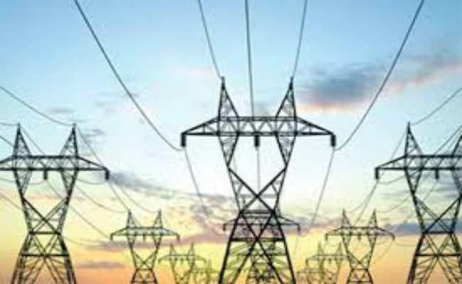 चुनावी मुद्दों से बाहर हो गयी बिजली