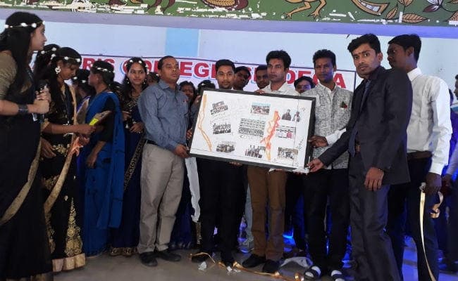 ईमानदारी से कड़ी मेहनत करें सफलता जरूर मिलेगी : फादर ब्रुनो