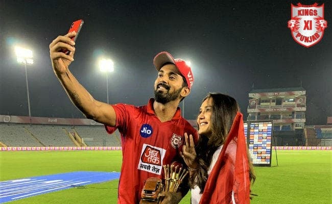 IPL 2019: ...और इस तरह केएल राहुल ने उतारा पंजाब का कर्ज