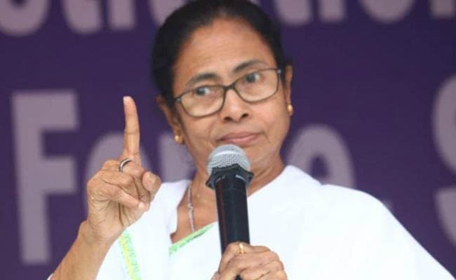 बंगाल में बोलीं ममता बनर्जी : कांग्रेस के रवैये से प्रभावी नहीं दिख रहा महागठबंधन