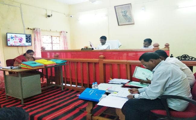 लोहरदगा लोकसभा सीट : दो निर्दलीय उम्मीदवारों का नामांकन रद्द, 15 के बीच होगा मुकाबला