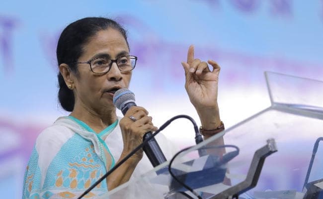 बंगाल की मुख्यमंत्री ममता बनर्जी ने चैती छठ पूजा पर दी शुभकामनाएं