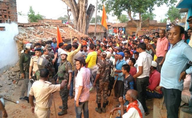 झारखंड : रजरप्पा में रामनवमी जुलूस पर पथराव, CO किरण सोरेंग का सिर फटा, माहौल तनावपूर्ण