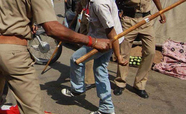 रामगढ़ : सिकनी गांव में फिर झड़प, लाठी चार्ज