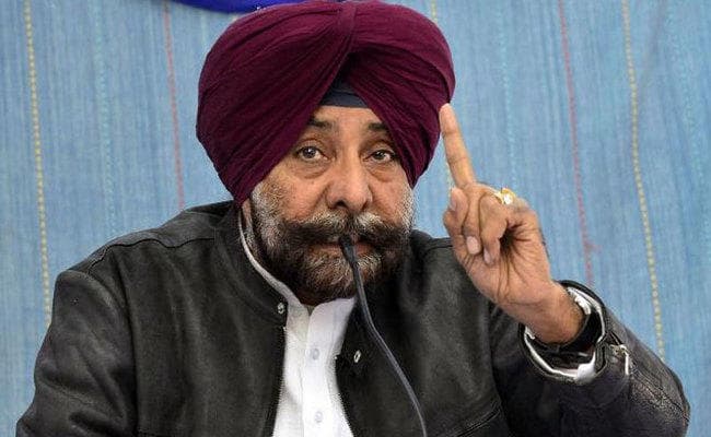 जगमीत बराड़ शिरोमणि अकाली दल में शामिल, अमरिंदर ने ‘अवसरवादी'' बताया