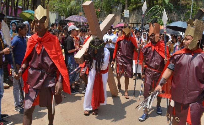 मानवजाति के उत्थान के लिए सूली पर चढ़े यीशु मसीह