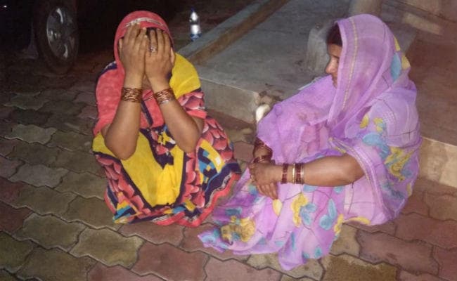 बेरमो : वज्रपात में दो बच्चियों की मौत, महिला घायल