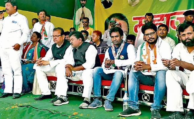 डकरा : लोस चुनाव में भाजपा को सबक सिखायेगी जनता : सुबोधकांत