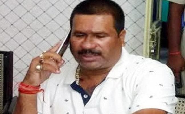 ट्रेन में लड़की से छेड़खानी के मामले में भाजपा के पूर्व विधान पार्षद बरी