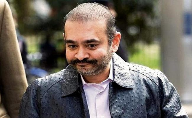 ब्रिटेन की अदालत ने नीरव मोदी की हिरासत 24 मई तक के लिए बढ़ायी ब्रिटेन की अदालत ने नीरव मोदी की हिरासत 24 मई तक के लिए बढ़ायी