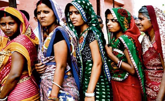 पटना : पलायन से गांवों में कम हुई पुरुष वोटरों की संख्या पटना : पलायन से गांवों में कम हुई पुरुष वोटरों की संख्या