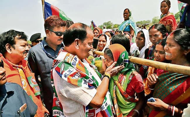 रांची : कांग्रेस-झामुमो गरीबों की हितैषी नहीं : सीएम रघुवर दास