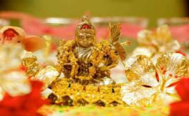 भगवान को पाने का अवसर है अक्षय तृतीया : नामप्रेम दास