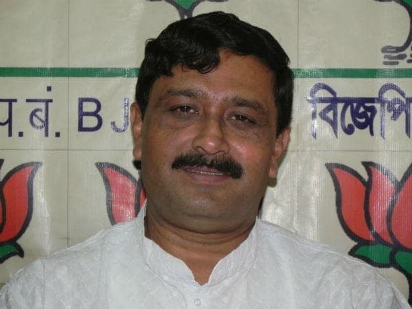सभा व जुलूस में बाधा दे रही पुलिस : राहुल