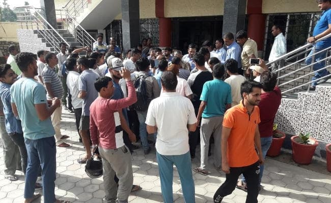 बिशप हार्टमैन एकेडमी स्कूल में बच्चों के साथ हैवानियत, वाइस प्रिंसिपल बर्खास्त