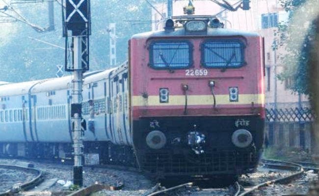 चक्रवाती तूफान फणी ने दक्षिण-मध्य रेलवे को 2.98 करोड़ रुपये का पहुंचाया नुकसान