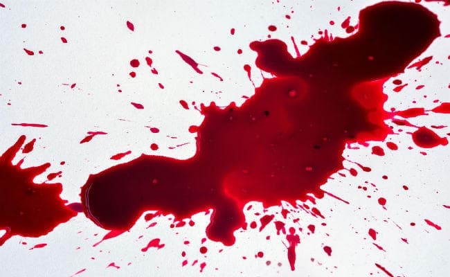 दो युवकों के विवाद में हुआ खूनी संघर्ष
