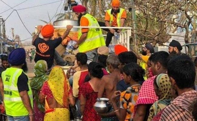 फोनी पीड़ितों के लिए मसीहा बने आईटीआई छात्र और सिख संगठन