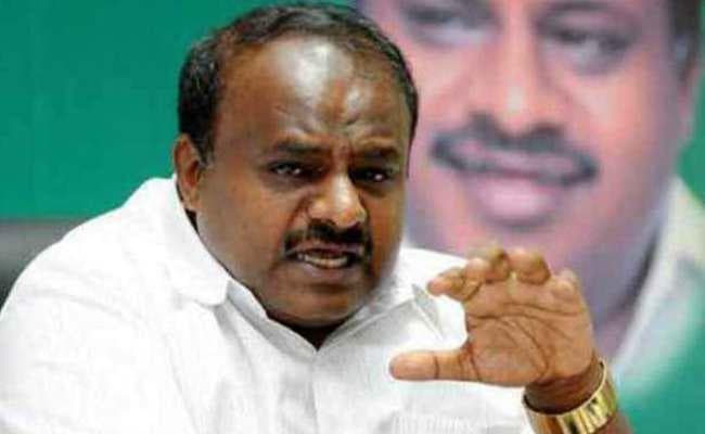 सिद्धरमैया को मुख्यमंत्री बनाने की मांग पर बोले कुमारस्वामी – खड़गे को बहुत पहले ही CM बना दिया जाना चाहिए था