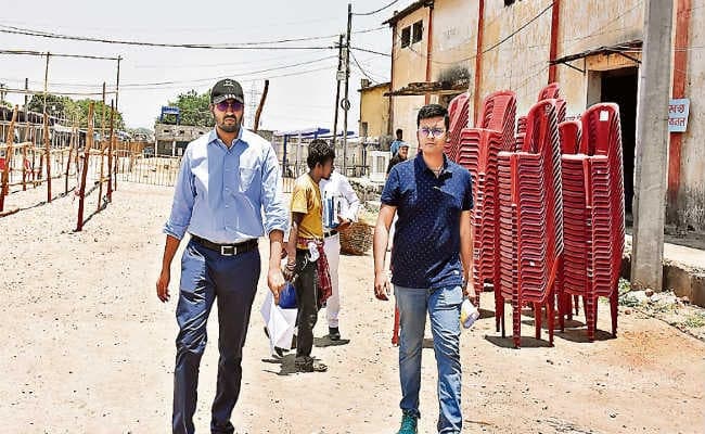 लोकसभा चुनाव : मतगणना के रुझान नौ बजे से मिलने लगेंगे, प्रशासन तैयार लोकसभा चुनाव : मतगणना के रुझान नौ बजे से मिलने लगेंगे, प्रशासन तैयार