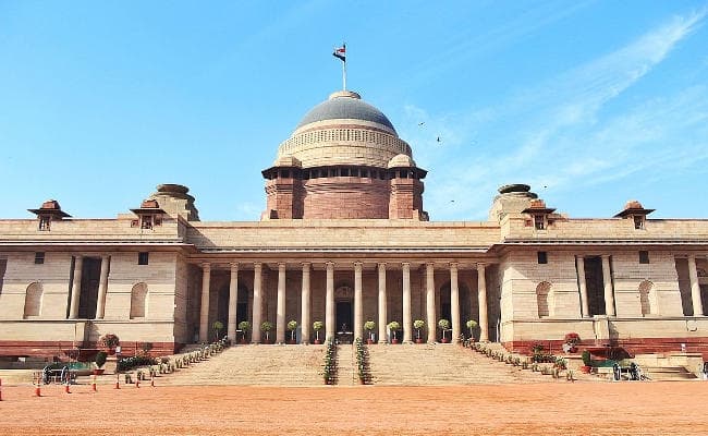 राष्ट्रपति ने 16वीं लोकसभा भंग की