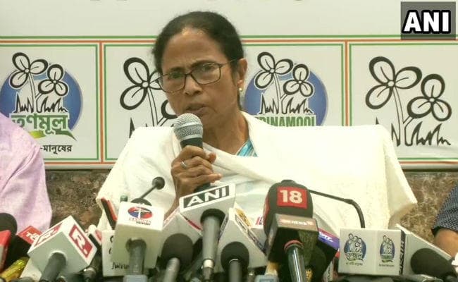 छोड़ना चाहती थी मुख्यमंत्री पद, पार्टी ने नहीं किया स्वीकार : ममता बनर्जी