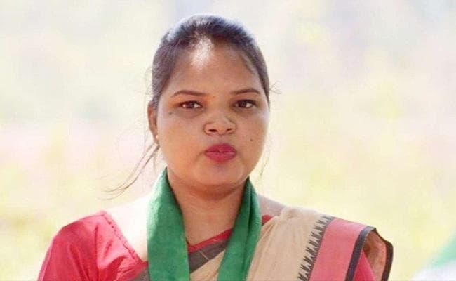 चंद्राणी मुर्मू : ओडिशा की लड़की बनी 17वीं लोकसभा की सबसे युवा सांसद