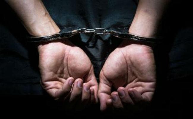 असम : सांस्कृतिक कार्यक्रम में भीड़ ने महिला डांसरों से बदसलूकी की, 2 लोग गिरफ्तार