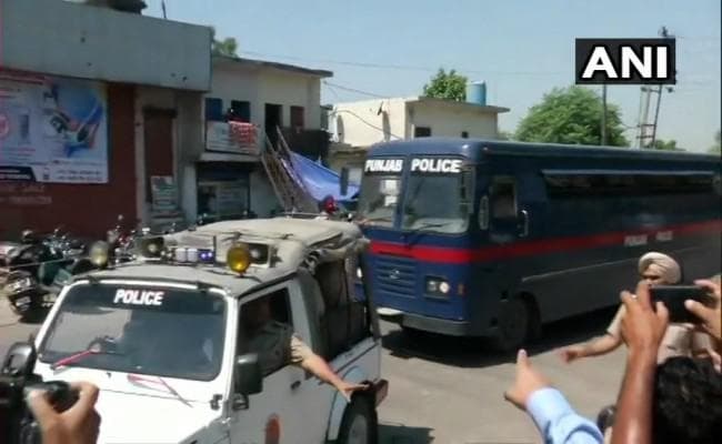 कठुआ गैंगरेप मामले में सजा का ऐलान तीन दोषियों को उम्रकैद और तीन को पांच साल की सजा