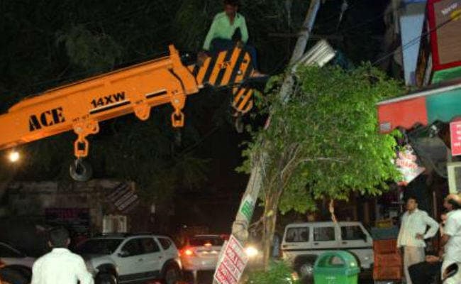 रांची में आधे घंटे ब्लैक आउट, पहले से ही बिजली की लोड शेडिंग झेल रहे लोगों पर पड़ी मौसम की मार