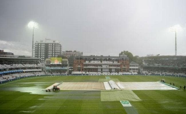 भारत-न्यूजीलैंड मैच रद्द होने से निराशा, भारतीय कोच ने ‘स्केटिंग रिंक'' से की तुलना