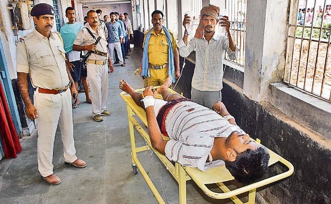 वैशाली : मुठभेड़ में दो नक्सली जख्मी एक धराया, दूसरा फरार