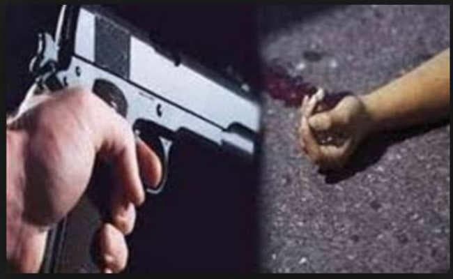 आपसी रंजिश में मां-बेटे को मारी गोली, बेटे की मौत