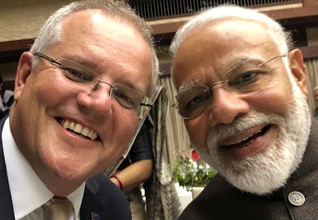 #G20OsakaSummit की खास तस्वीरें: ऑस्ट्रेलिया के पीएम संग पीएम मोदी की सेल्फी, ”कितना अच्छा है मोदी”