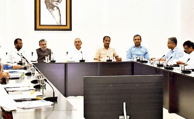 पटना : जिले की आबादी के अनुसार लाभुकों का करें चयन : नीतीश कुमार