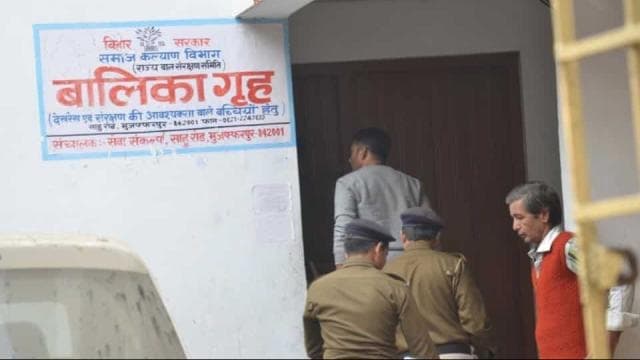 शेल्टर होम केस को लेकर मुंगेर, मोतिहारी, मुजफ्फरपुर और भागलपुर में छापेमारी