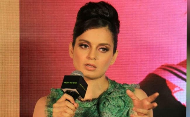 कंगना-पत्रकार बहस: बालाजी टेलीफिल्म्स की माफी के बावजूद मीडिया का बहिष्कार जारी