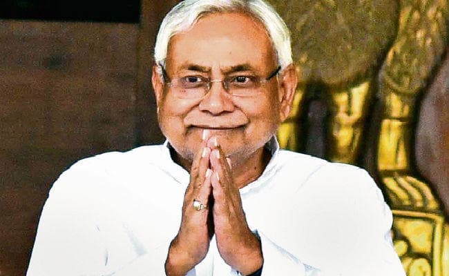 पटना : आपकी सरकार में पिस्तौल सटा जेल ले जाया गया था : सीएम नीतीश कुमार