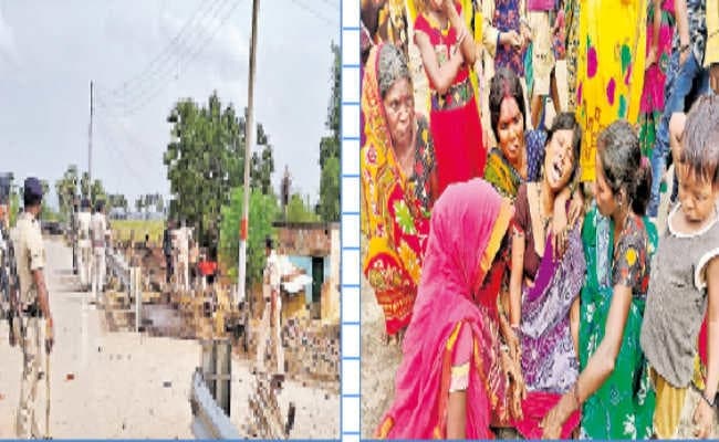 पुलिस ने सड़क जाम कर रहे लोगों को खदेड़ कर पीटा