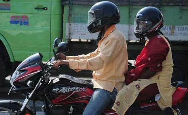 परिवहन विभाग का प्रस्ताव, दो हेलमेट नहीं, तो दोपहिया वाहन का नहीं होगा निबंधन