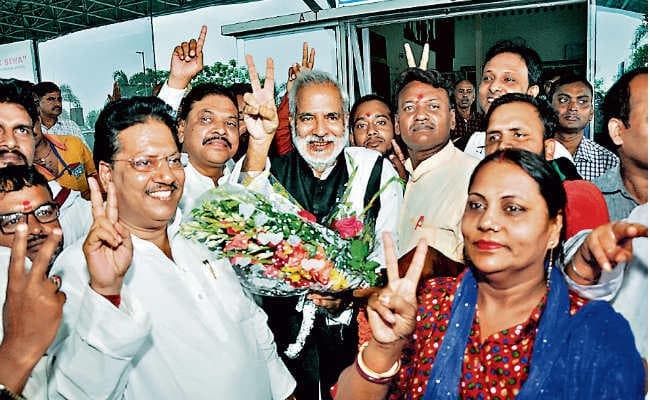 लालू प्रसाद से आज मिलेंगे राजद के राष्ट्रीय उपाध्यक्ष रघुवंश प्रसाद, कहा - एकजुट होकर चुनाव लड़े विपक्ष
