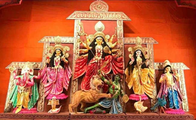 शीश महल में दिखेगी मां दुर्गा की सोने की प्रतिमा