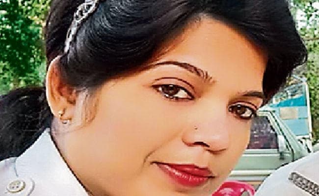सीवान : सिपाही स्नेहा मौत मामला, यूडी केस प्राथमिकी में बदला, पांच आरोपित