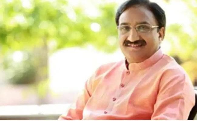 रोजगार हासिल करने की कम संभावना वाले पाठ्यक्रम की अनुमति नहीं देगा एआईसीटीई : मंत्री