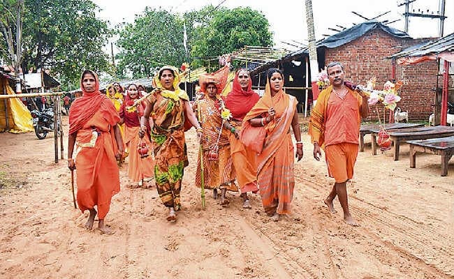 सुलतानगंज में श्रावणी मेले का हुआ आगाज, बिहार के विकास के लिए बाबा से मांगें आशीर्वाद : मंत्री