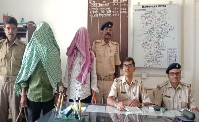 गुमला : भरनो पुलिस के हत्थे चढ़े दो बाइक चोर, रांची से जुड़ा है गिरोह का तार