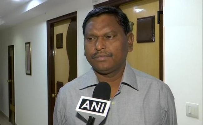 Sonbhadra Massacre : अर्जुन मुंडा ने सोनभद्र नरसंहार की निंदा की, निष्पक्ष कार्रवाई का भरोसा जताया