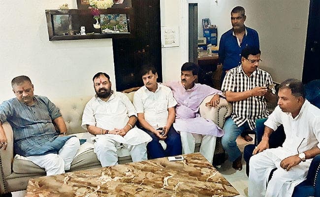 अररिया : बागमती, महानंदा व बूढ़ी गंडक में उफान, मंत्री संजय झा ने कहा जल्द शुरू होगी कोसी-मेची नदी परियोजना